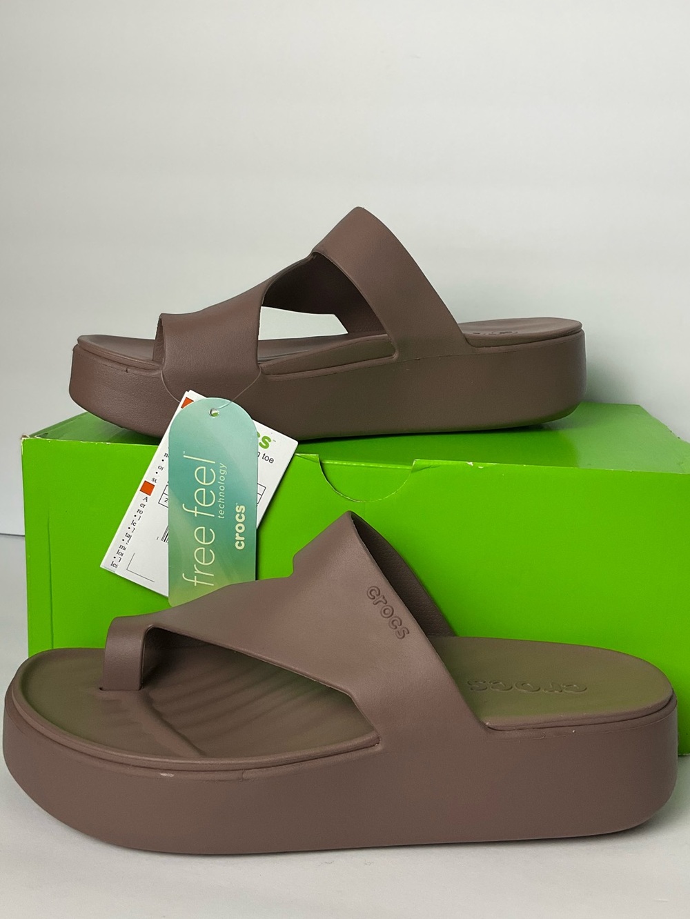 CROCS Women’s Getaway Platform Teo Loop Sandals Slides Truffle